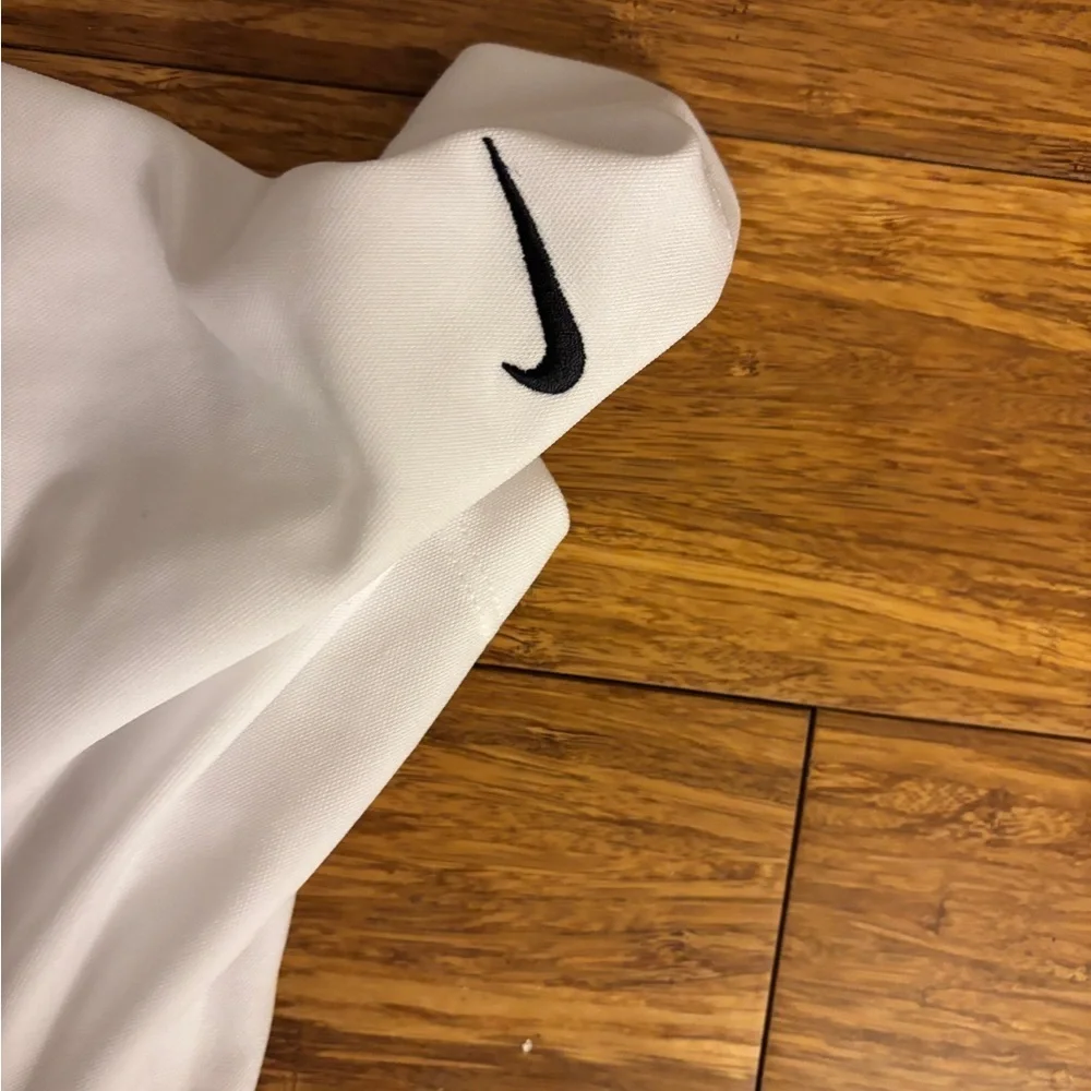 Nike White Men's xl golf Polo Shirt new